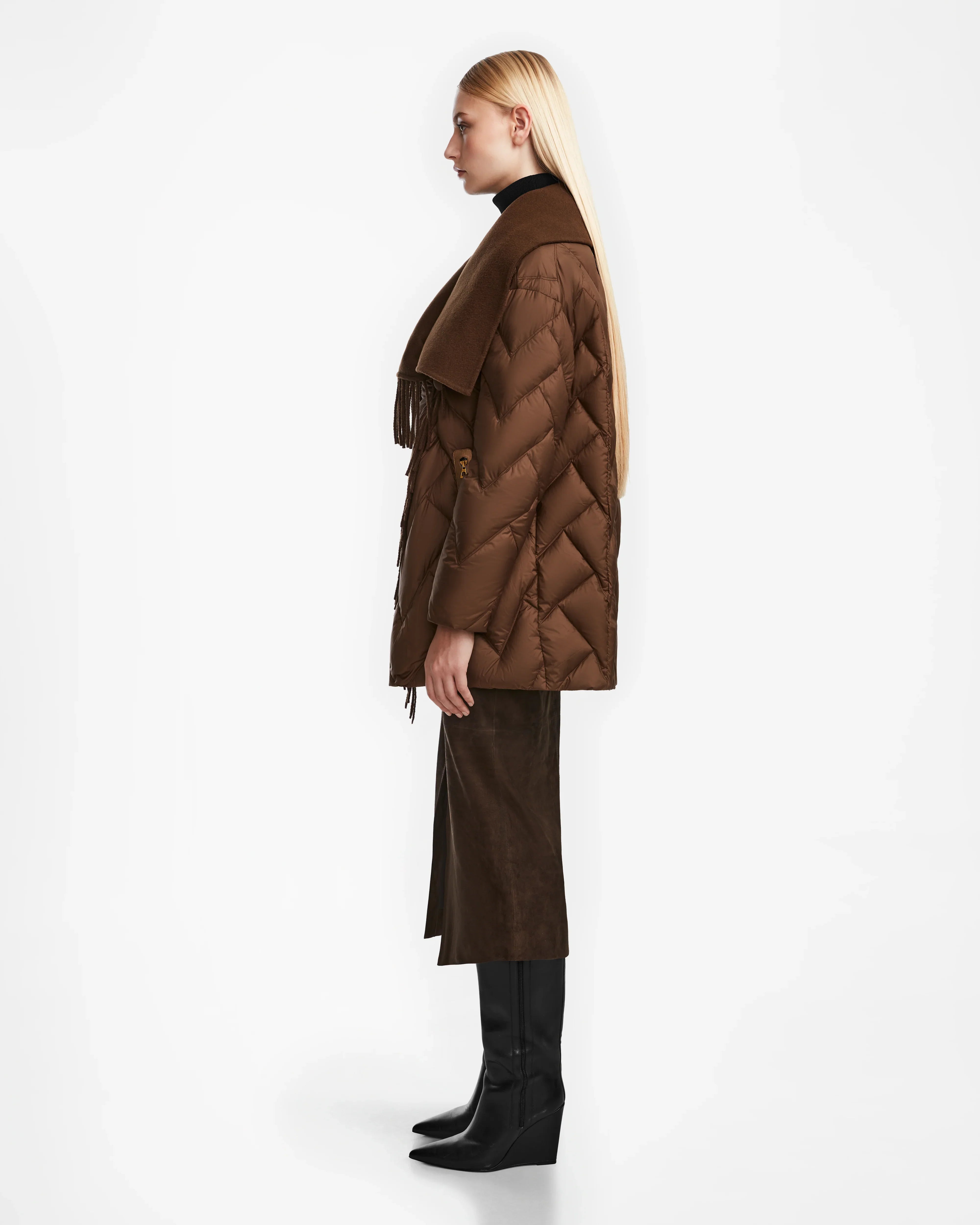 ANNE MARIE - 8124713 Mocha