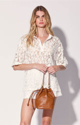 Rue Bucket, Camel