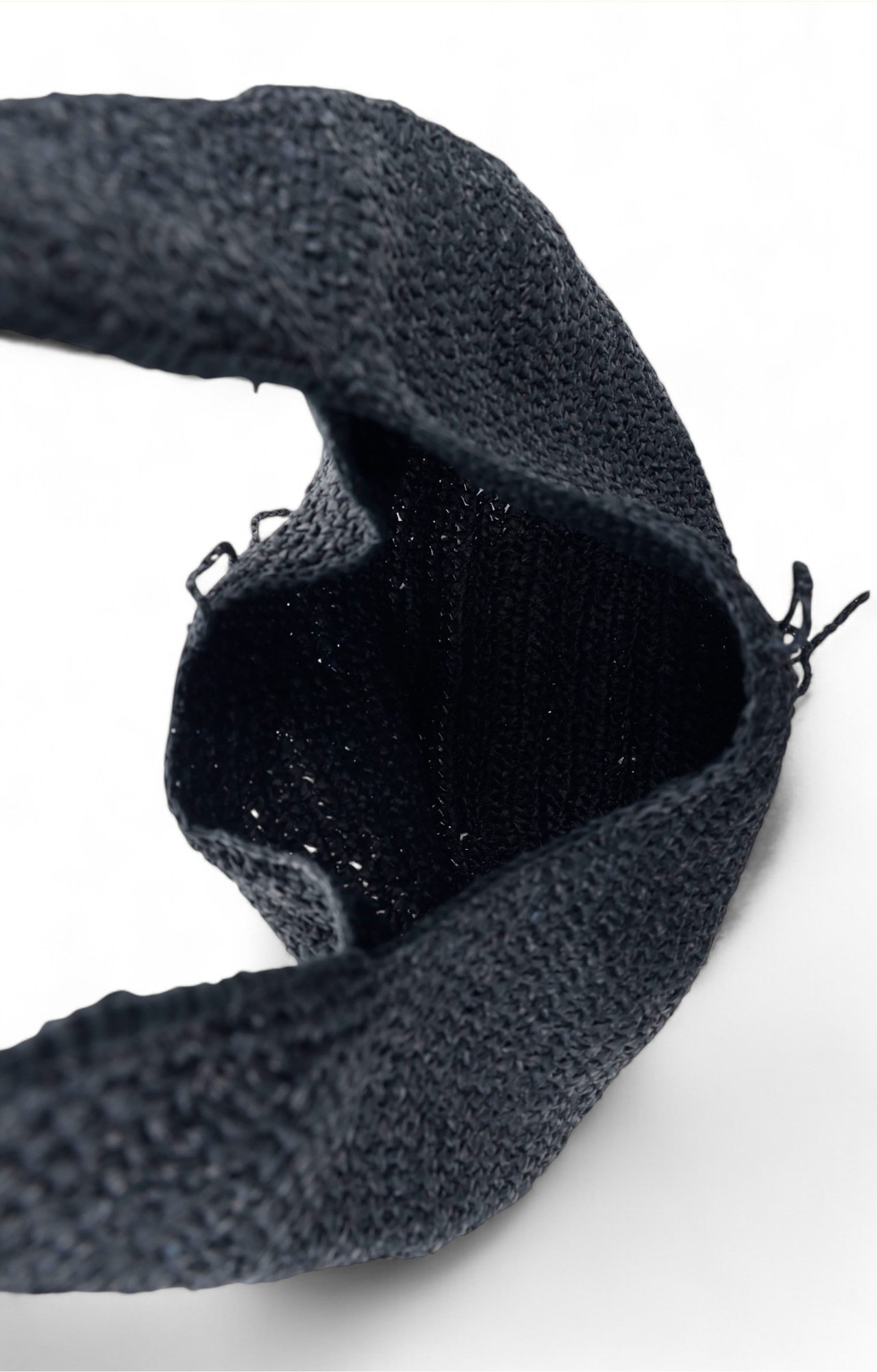 Issey Raffia Hobo, Black